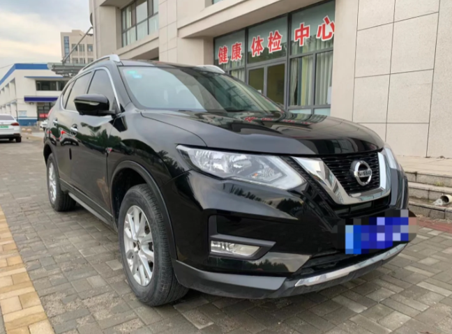 日產(chǎn)奇駿SUV