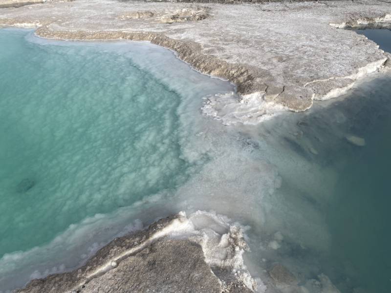 敦煌租車企業(yè)班車租賃大概多少錢？要注意什么？