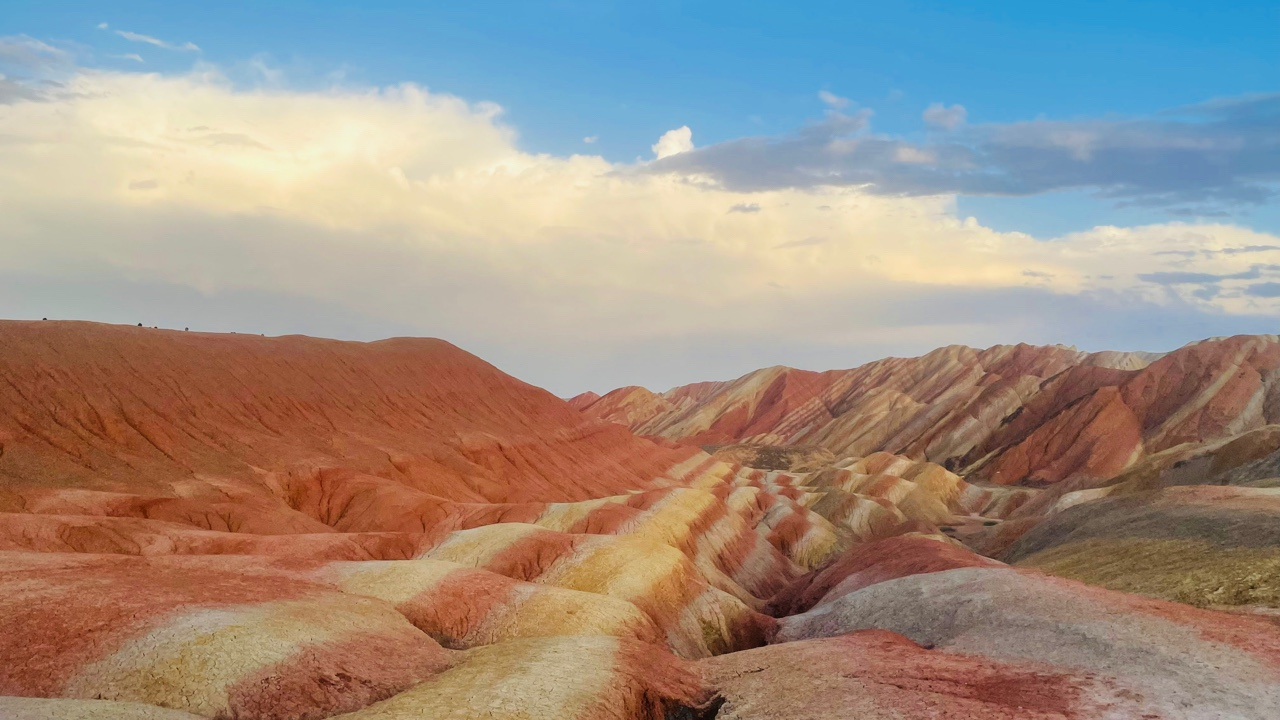 敦煌租車(chē)需要注意哪些方面？