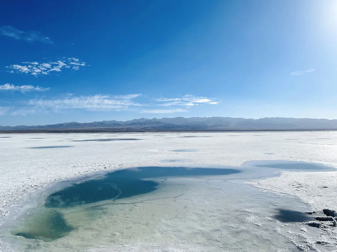 敦煌小團(tuán)包車旅游：帶你重走絲路感受千年古文化，西寧敦煌6日包車游路線