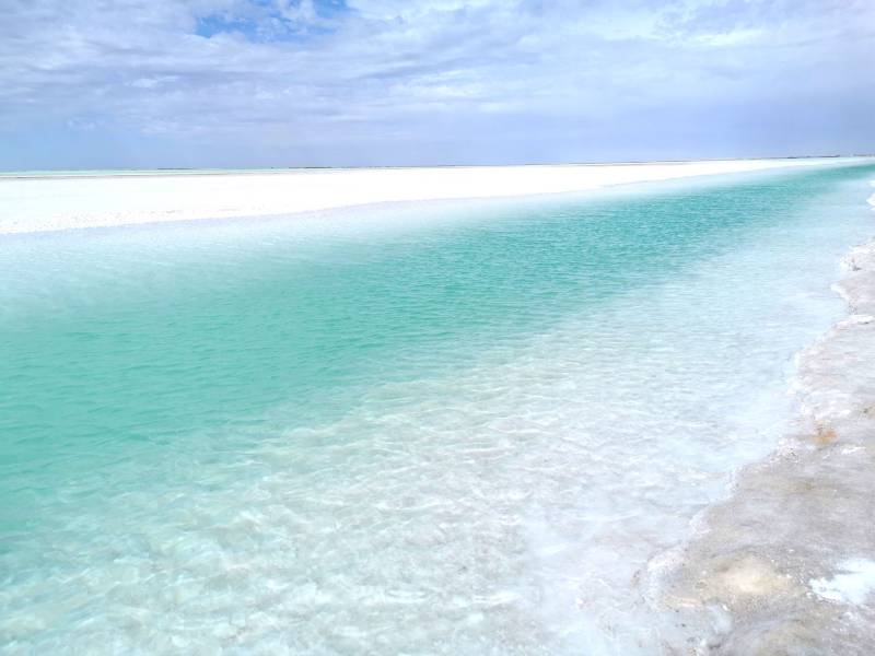 甘肅旅游包車租車價格？