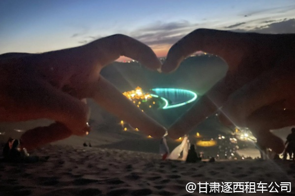 甘肅夜游項目有哪些？包車晚上安全嗎？  