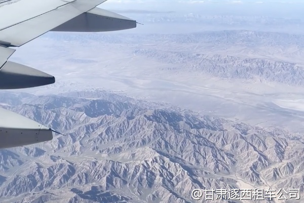 從銀川包車到武威，沿途有哪些值得停留的歷史古跡？  